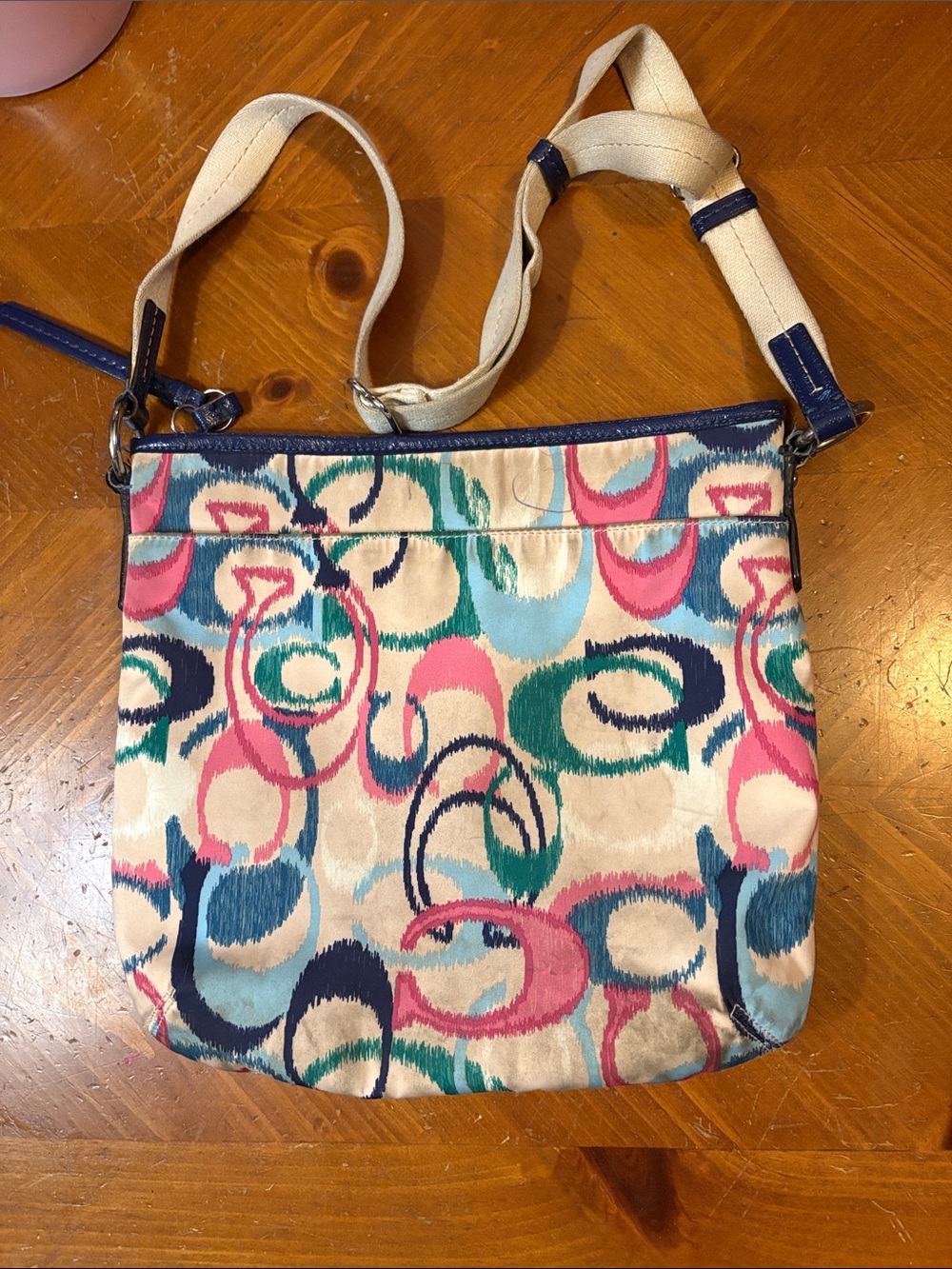 Canvas Crossbody Bag in Multicolor Circles
